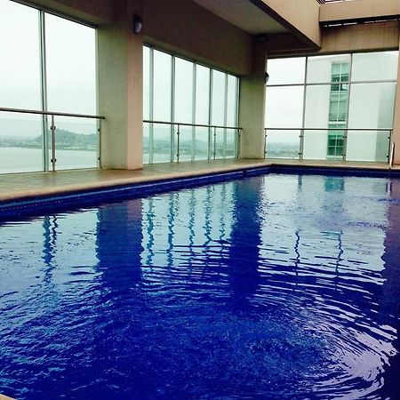 Luxury Suites River Front Guayaquil Room photo